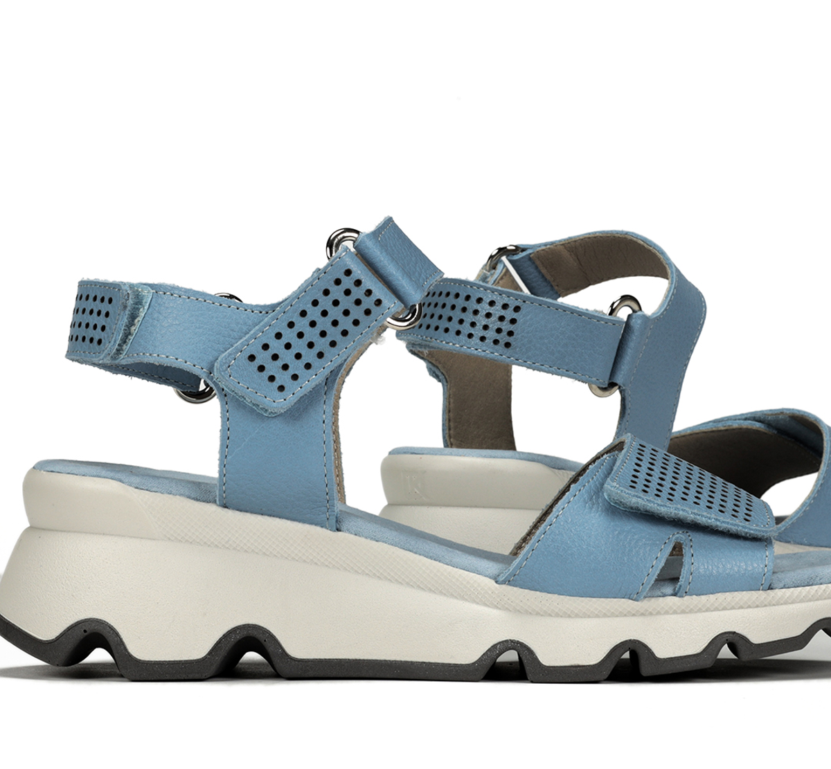 D9025-IN INDIOS CIELO-6