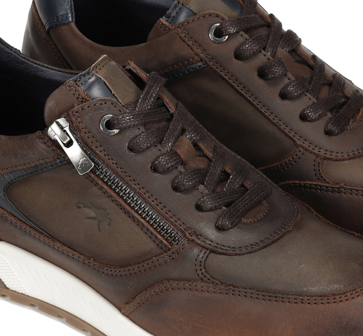 F1603 KANSAS CAFE+COM.1-6